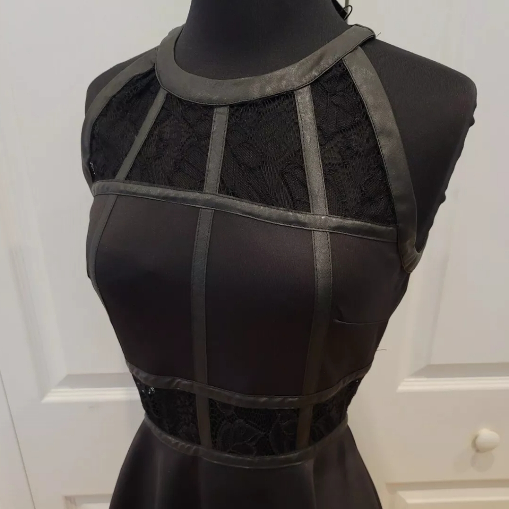 AX Paris sexy black lace sheer panel insert mini skater party dress S 4 - Picture 3 of 7